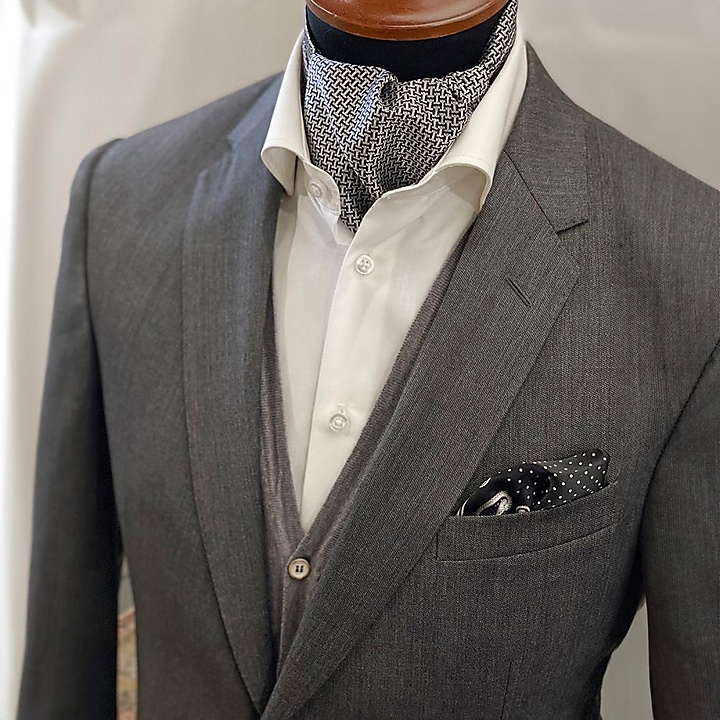 Ascot Motivo del Pilastro grey