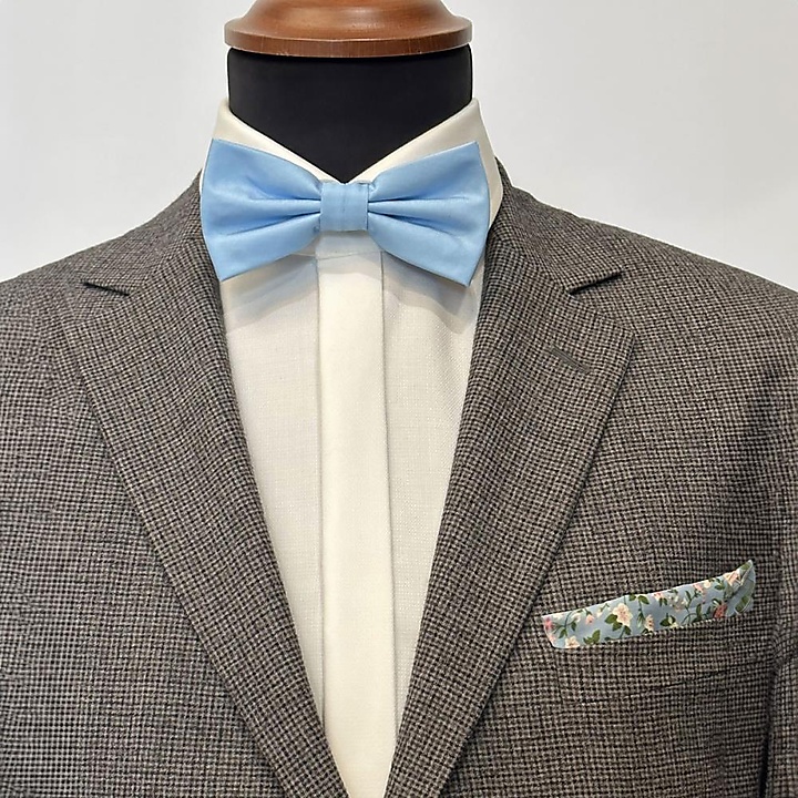 Bow tie light blue