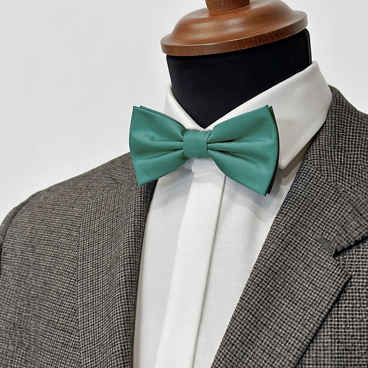 Bow tie mint green