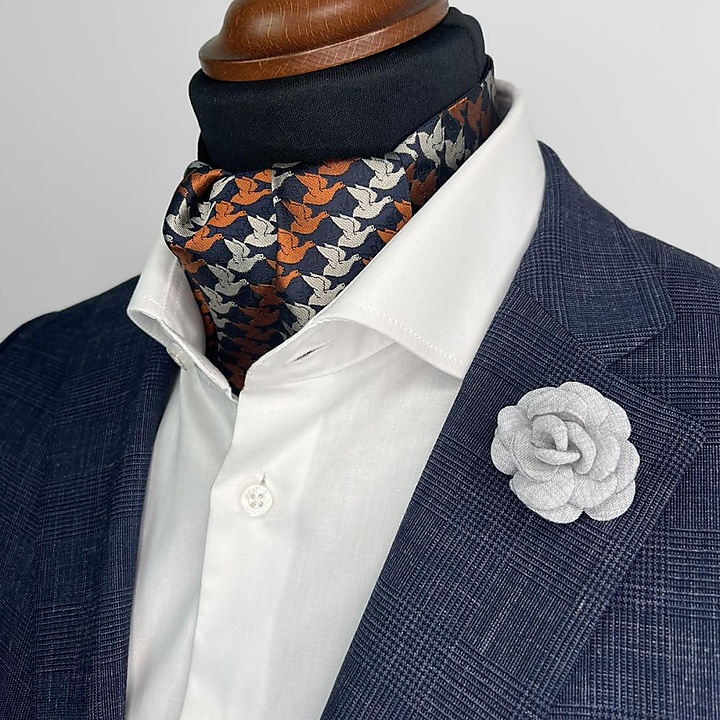 cravat Fish-Dove orange