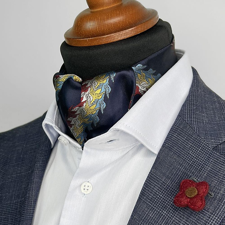 cravat Swans