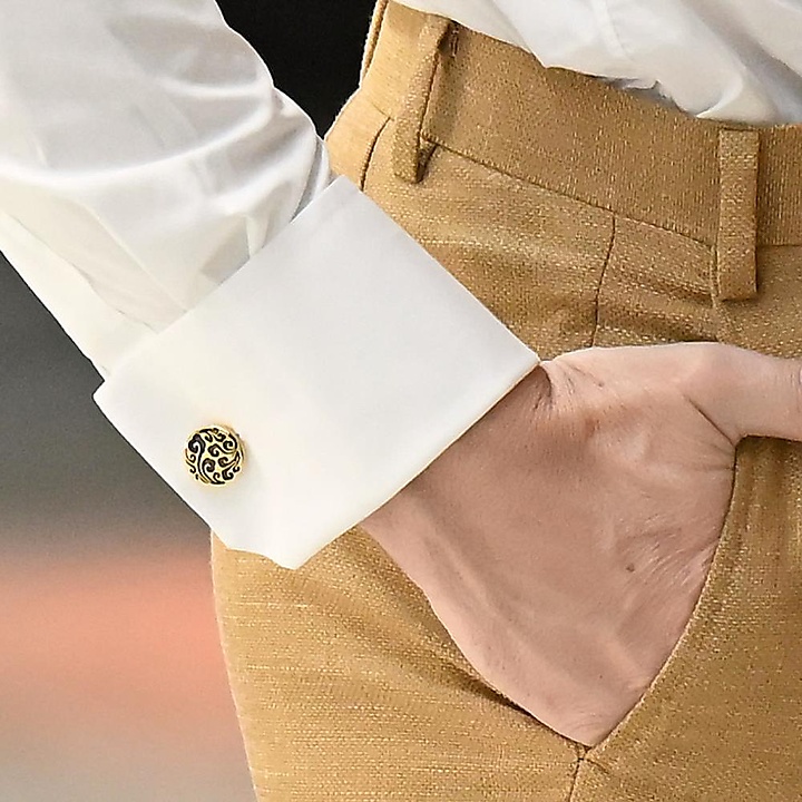 cufflinks Carl