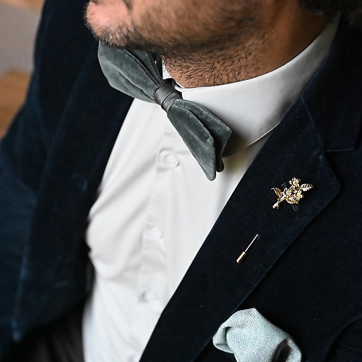 Lapel pin Bouquet
