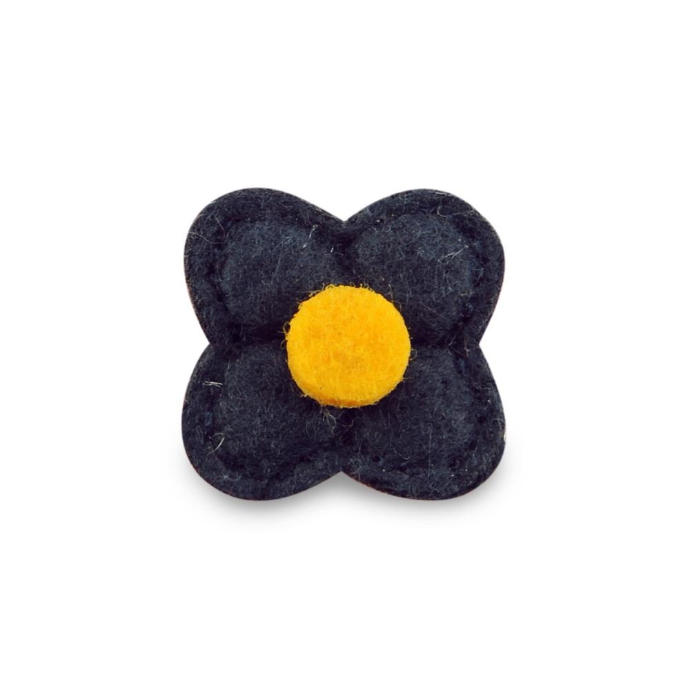 Lapel pin felt flower short - 1