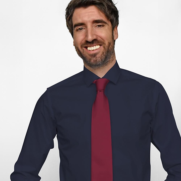 necktie burgundy