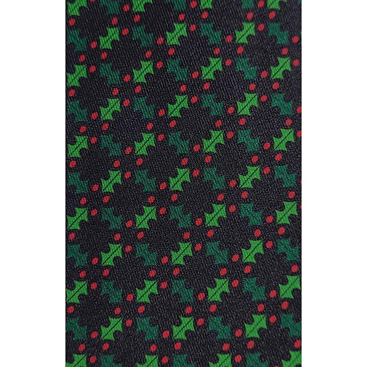 Necktie Christmas holly
