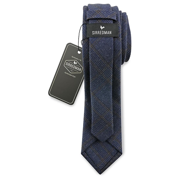necktie Mackay