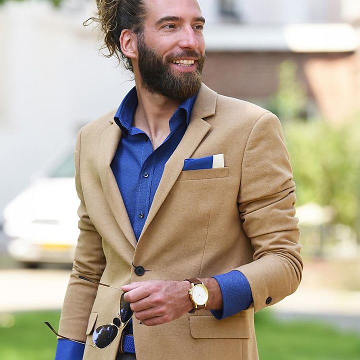 Pocket square plain royal blue
