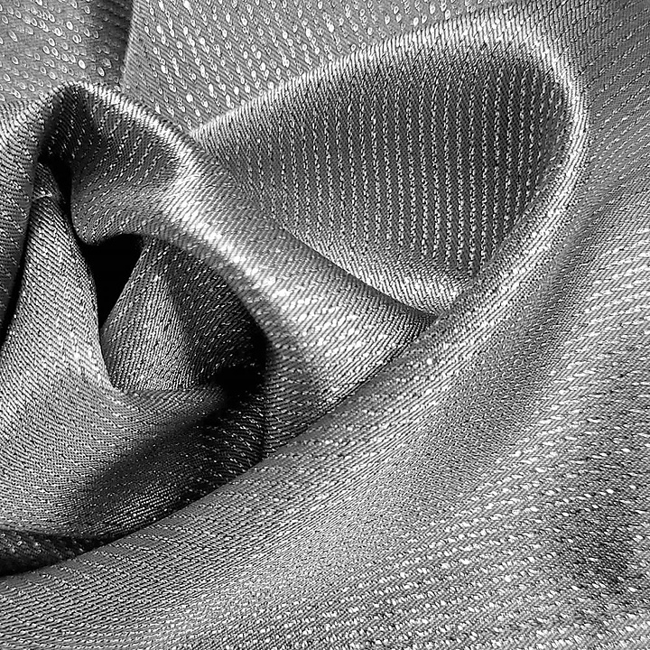 pocket square silver lurex