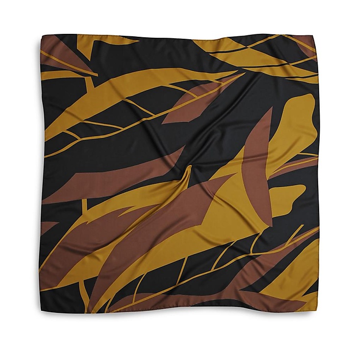 Scarf pattern black ochre