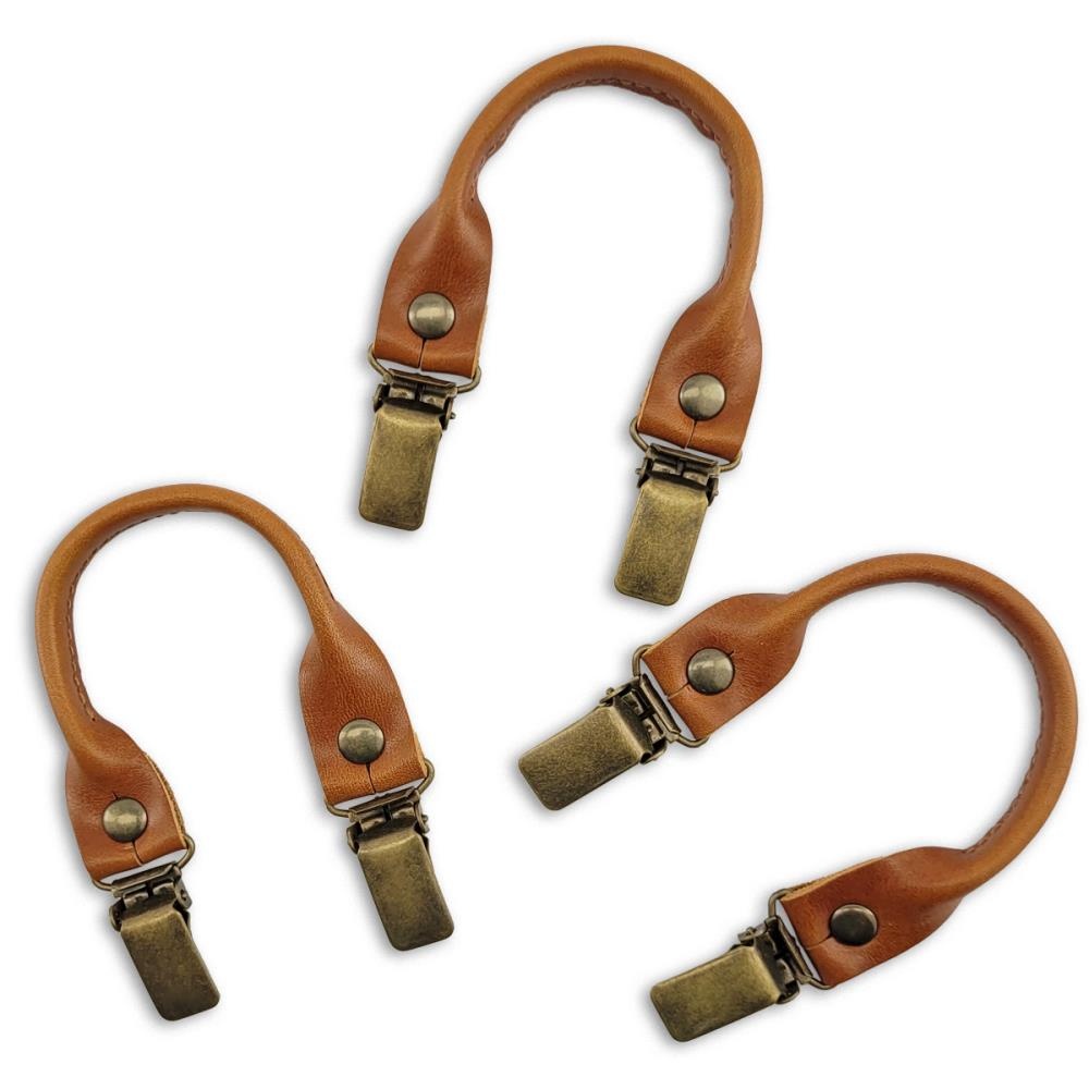 set of suspenders loops - cognac grain leather - with antique brass clips - 1
