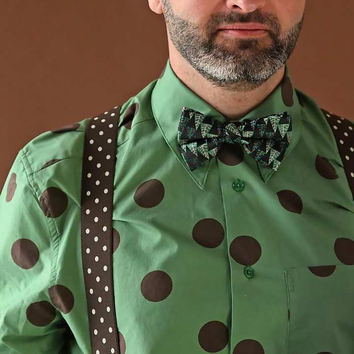 Suspenders black with white polka dots