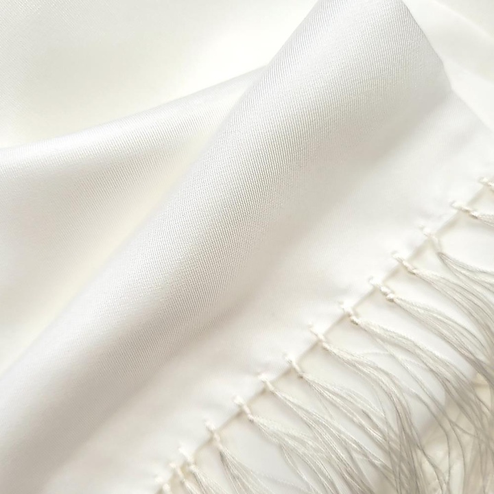 Tuxedo scarf white