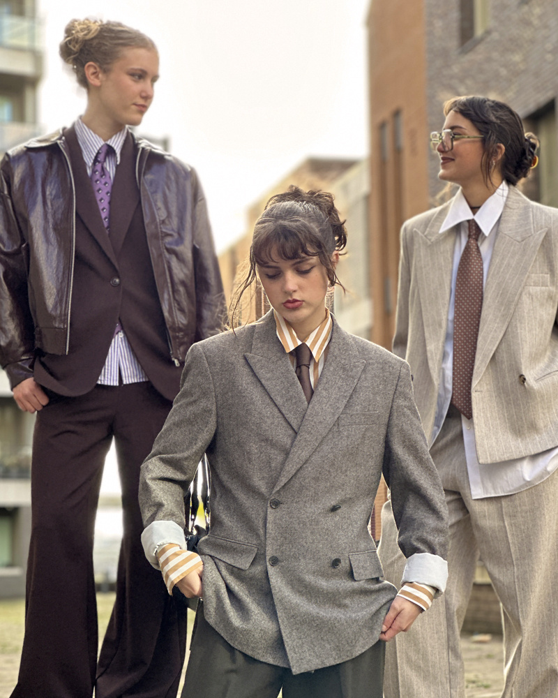 Women’s Ties: Bold Style with a Touch of Power